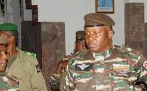 Niger&nbsp;: la junte veut poursuivre le président déchu pour 