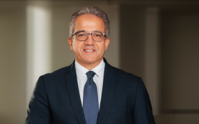 UNESCO&nbsp;: la Slovaquie mise sur Khaled El-Enany, candidat aux 50 pays dans les jambes