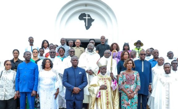 Fête de la Libération : Une messe solennelle à Tchibanga en présence du couple présidentiel