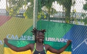 Impériale à 59,26 m, la gabonaise Kenza Falana confirme sa qualification pour les Mondiaux U20