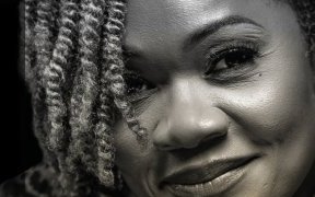 Nadège Mbadou en concert intimiste ce vendredi au Grand Lounge