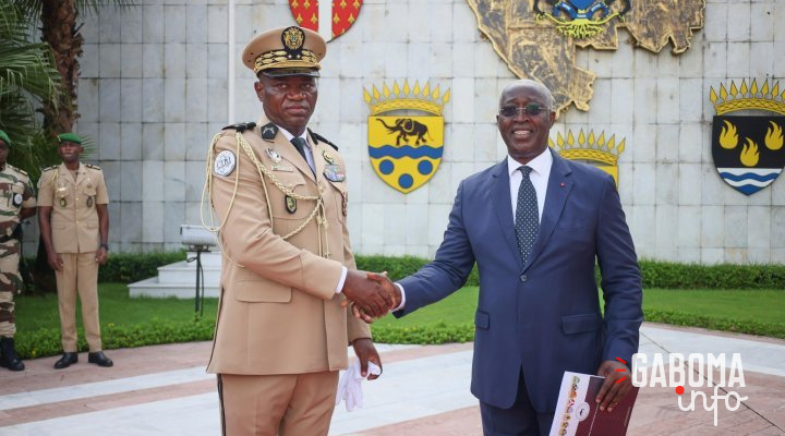 Oligui Nguema remet le rapport du Dialogue National Inclusif et installe les comités de suivi