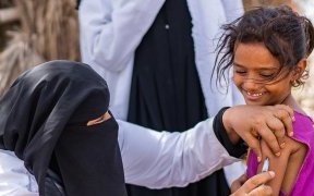 Des millions d’enfants privés de vaccins en raison de la désinformation et de la Covid-19