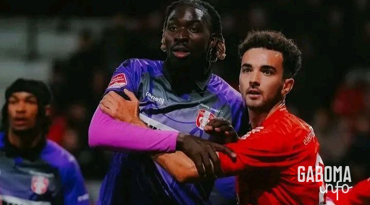 Pays-Bas&nbsp;: Dordrecht de Yannis M’bemba met fin à sa série noire grâce à un sursaut collectif